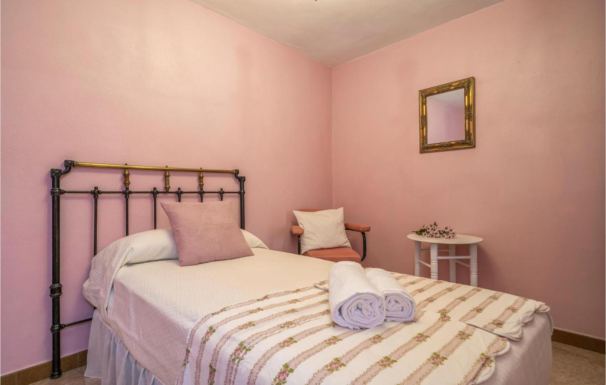 Stunning Home In Gaucin With Wifi Extérieur photo
